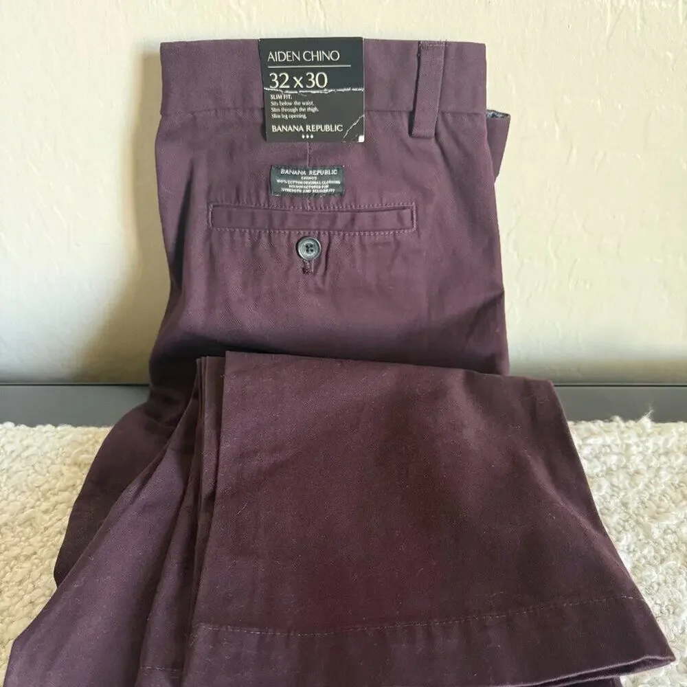 Banana Republic Mens Aiden Chino - 32x30 Wine/Burgundy